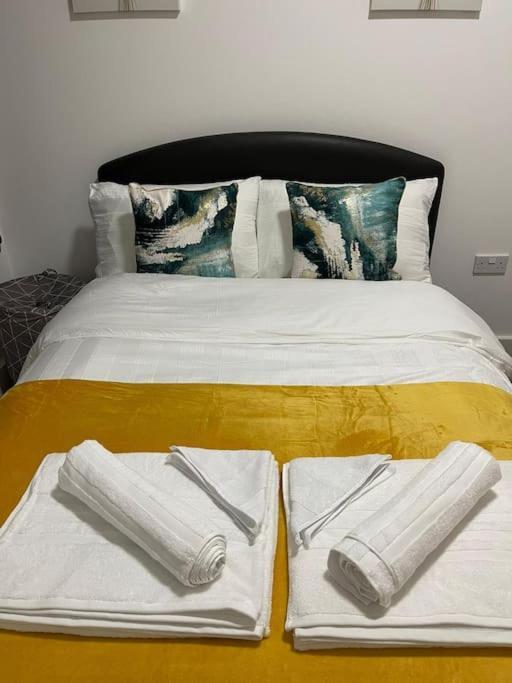 Home Away - Southampton City Centre Apartment מראה חיצוני תמונה